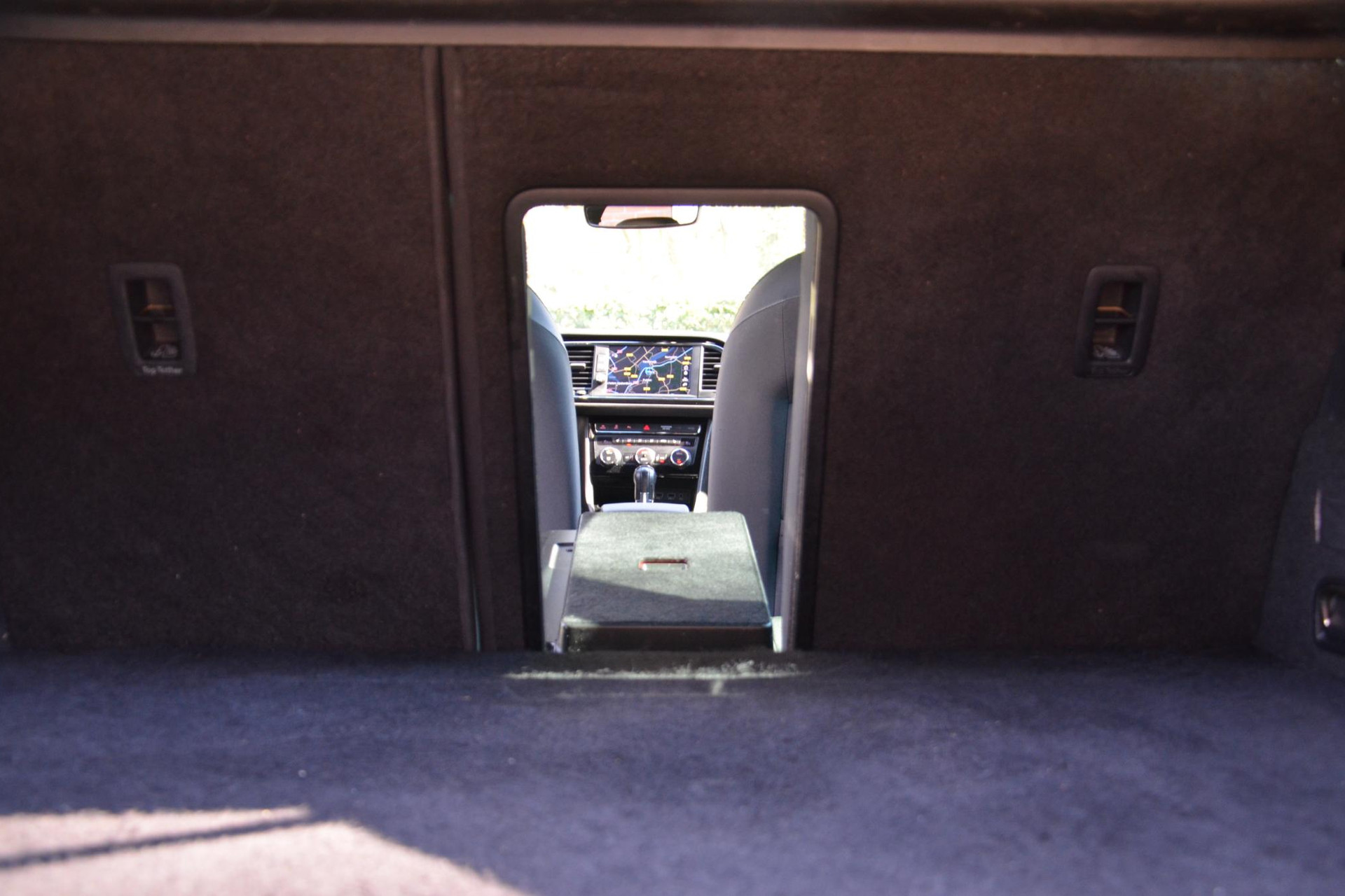 44008117-58.jpg